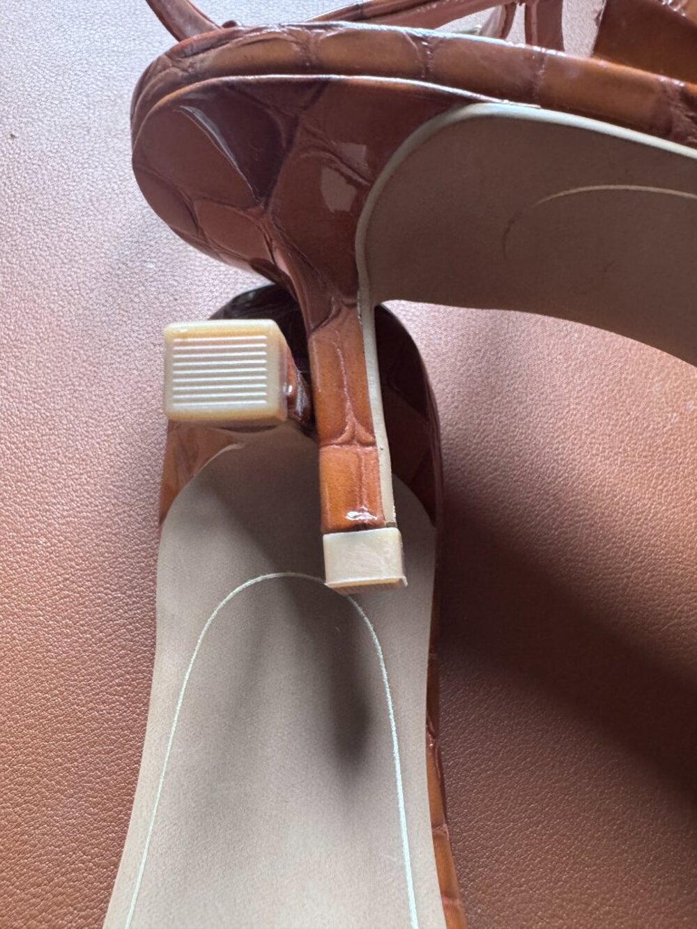 Vince Camuto IMAGINE IM-ZEVA  Kitten heel 6.5 (EU37) - Picture 6 of 6